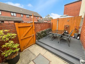 Yard- click for photo gallery